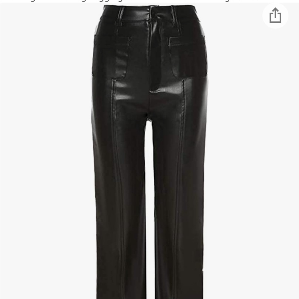 Faux black leather pants 🖤